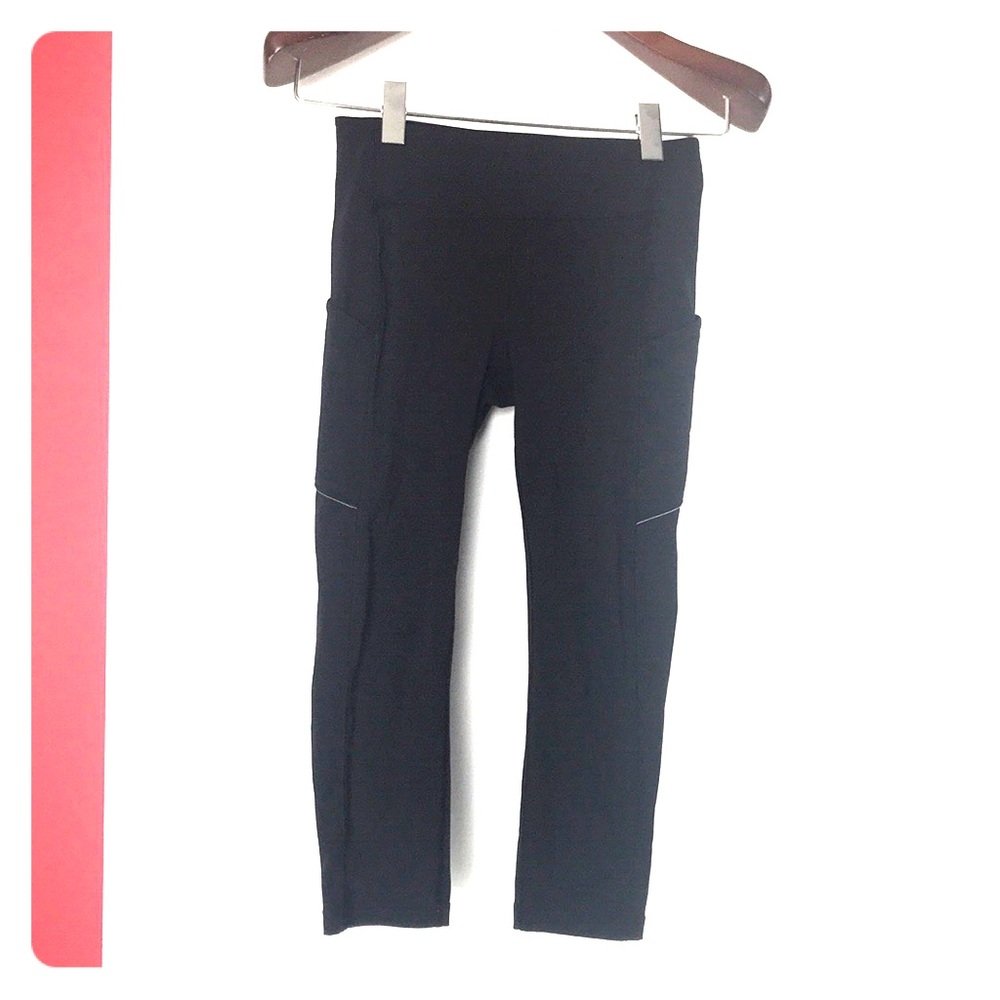 Lululemon speed up tight size 6 black 25” inseam